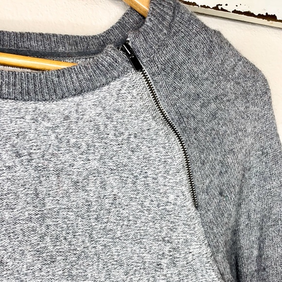 Banana Republic Zip Marled Gray Crewneck Sweater - Picture 3 of 7